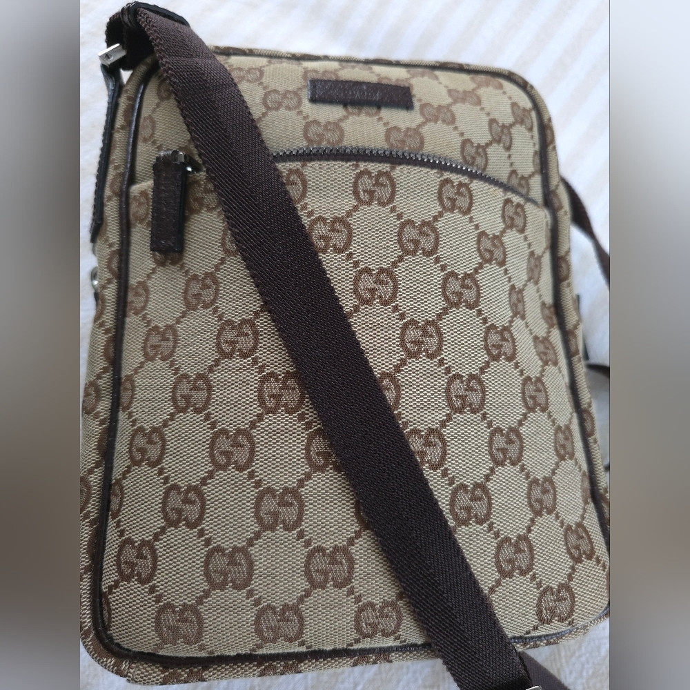 Gucci Shoulder Messenger Canvas Crossbody Bag